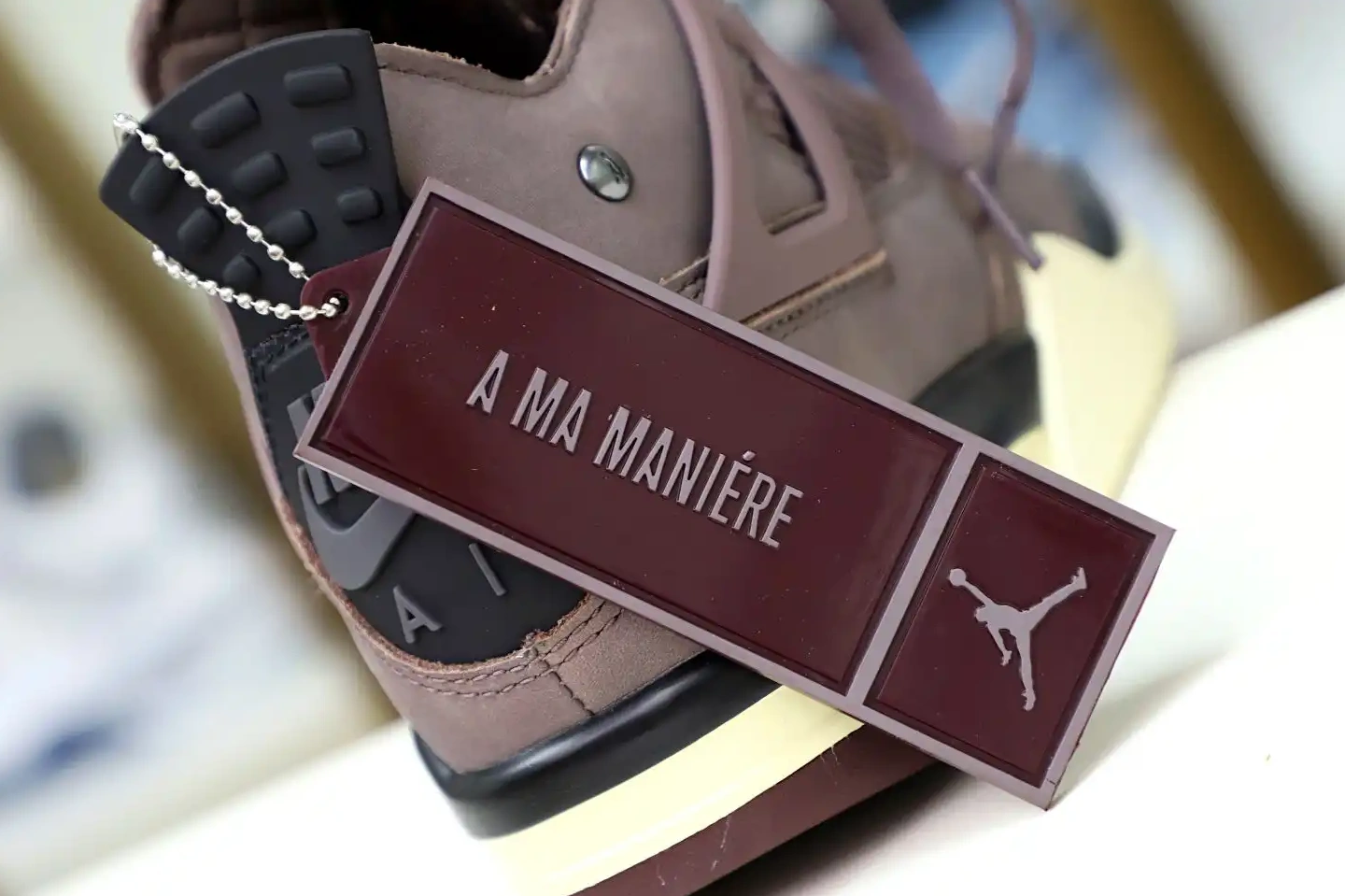 4 Kimikick AIR JORDAN AM 0622